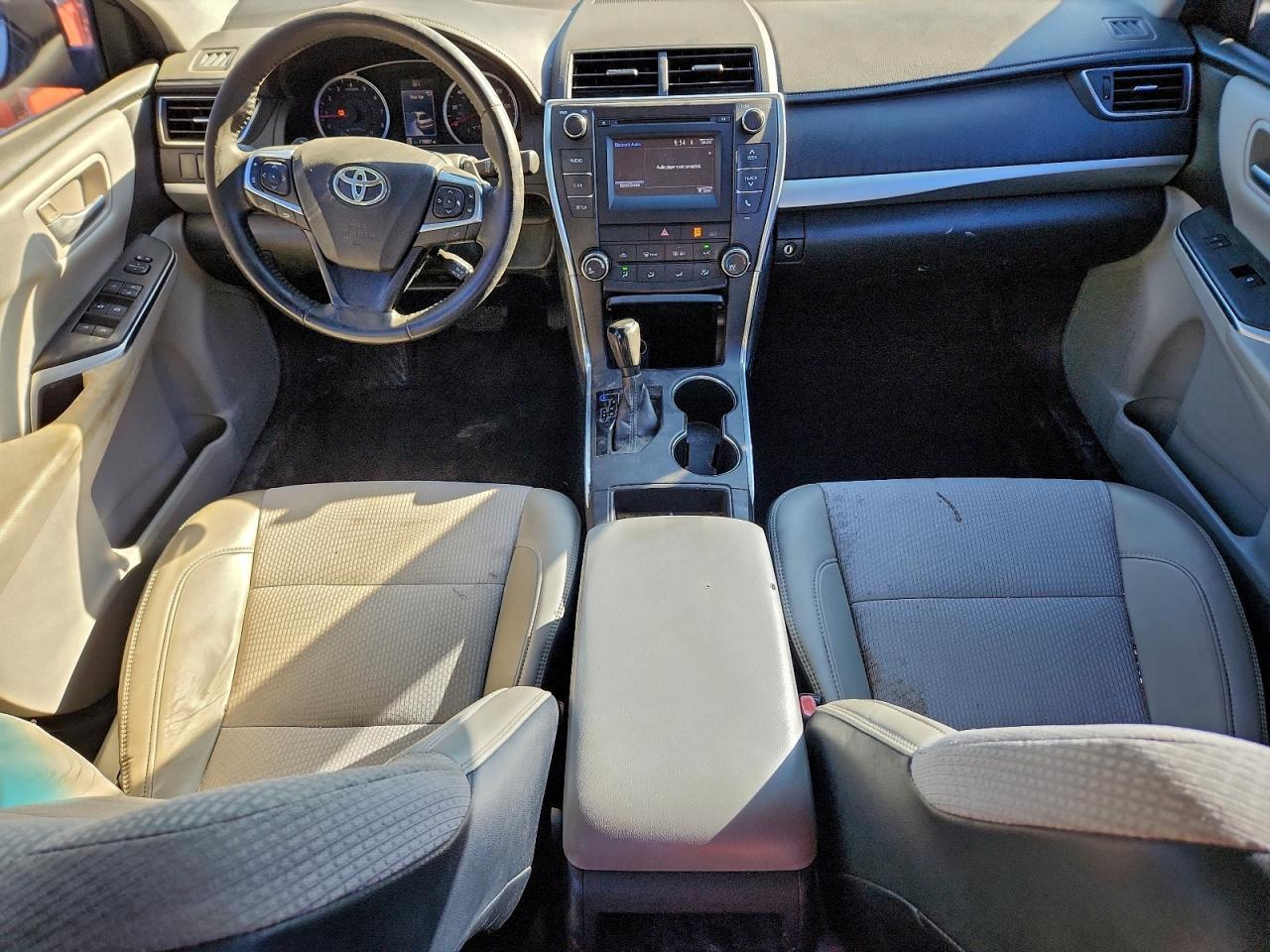 2016 TOYOTA CAMRY