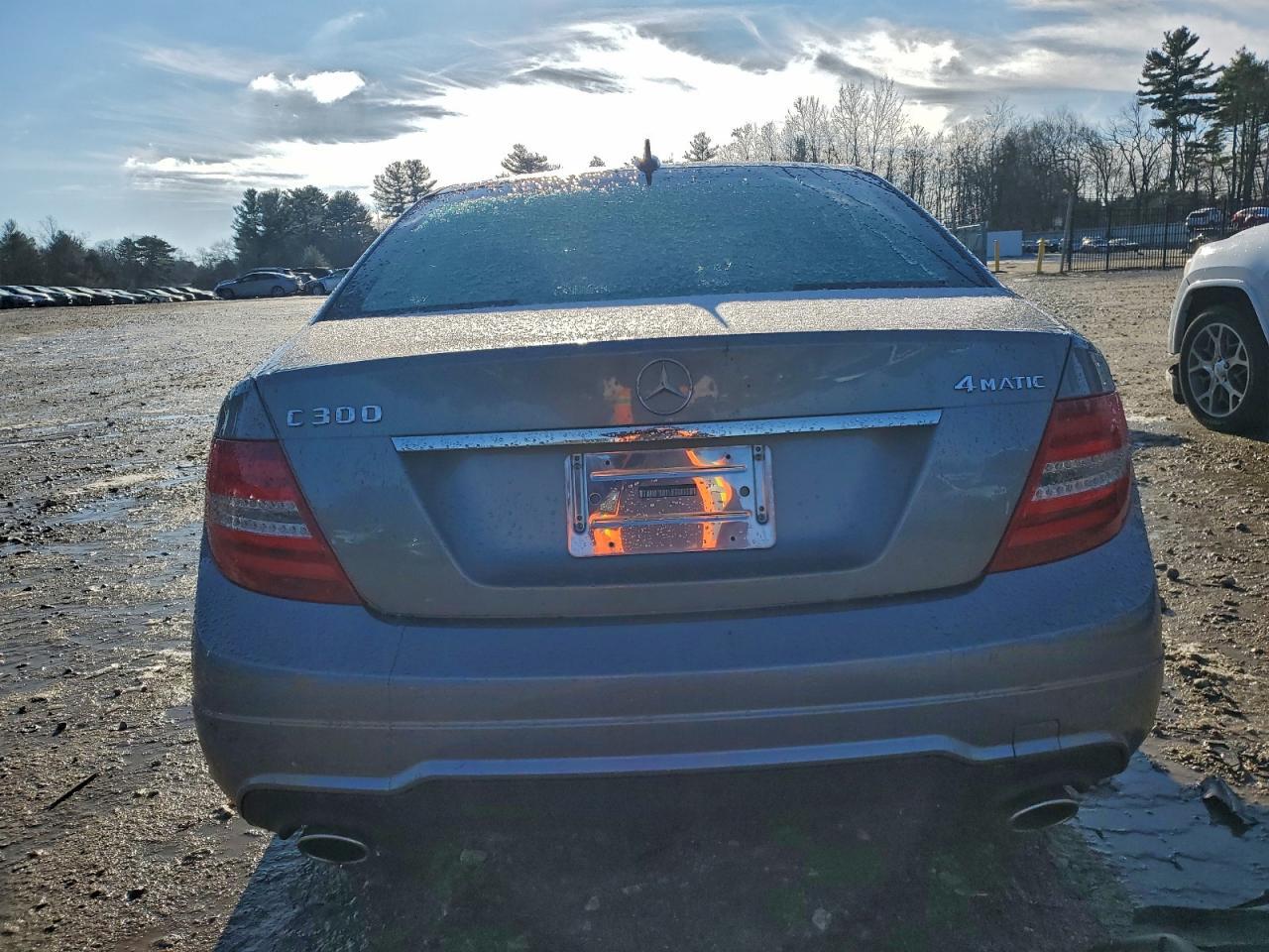 2012 MERCEDES-BENZ C-CLASS