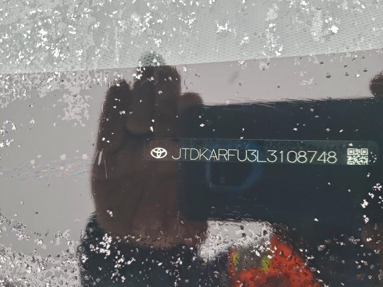 2020 TOYOTA PRIUS