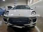 2016 PORSCHE Macan