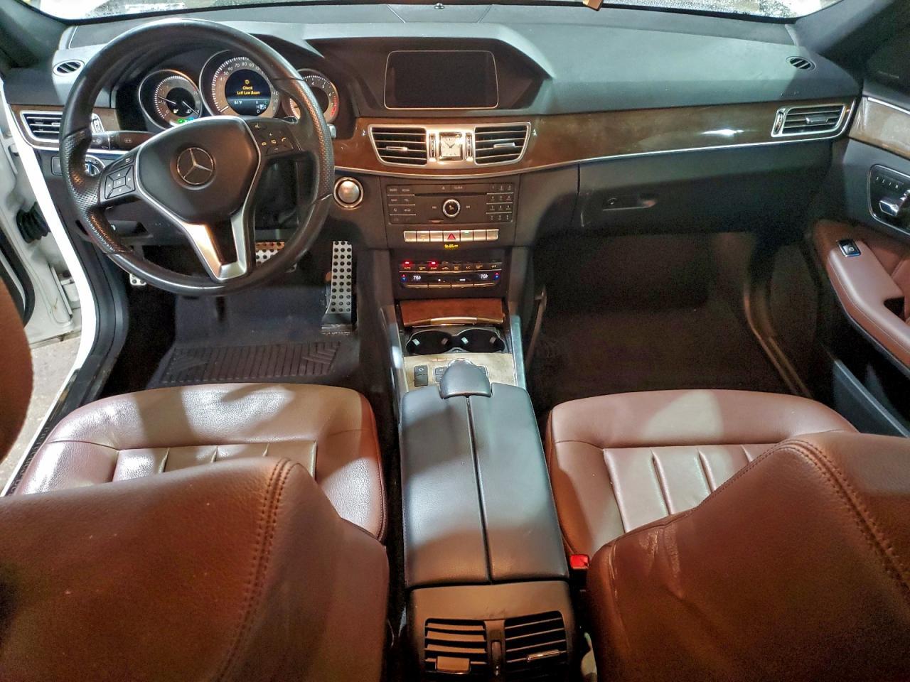 2016 MERCEDES-BENZ E-Class