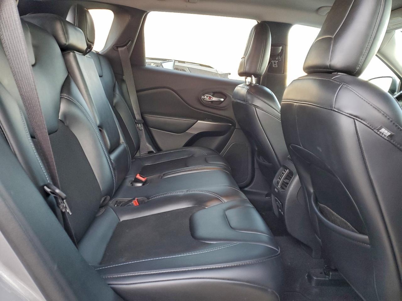 2020 JEEP CHEROKEE