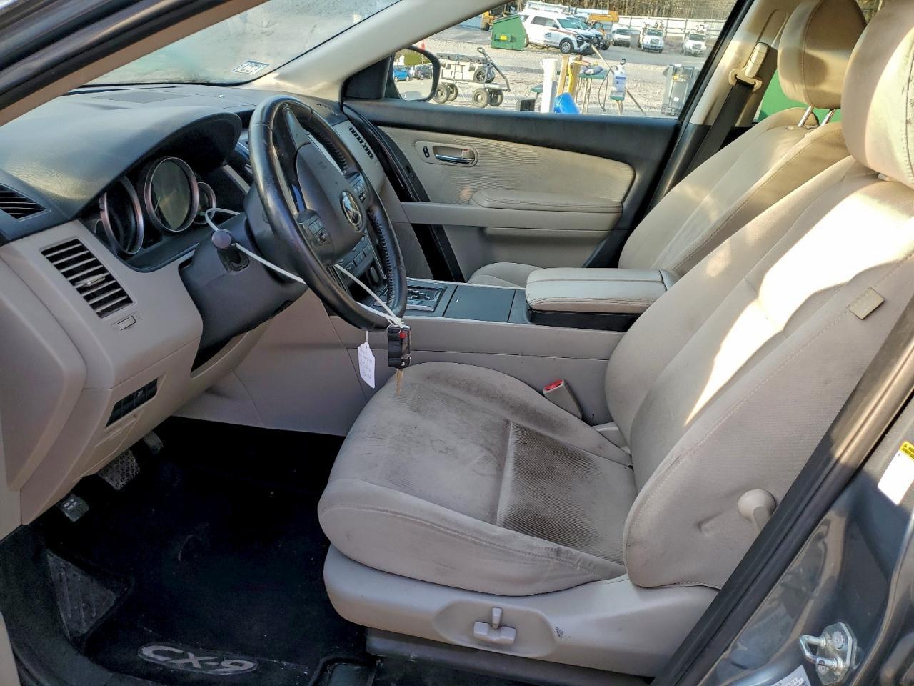 2011 MAZDA CX-9