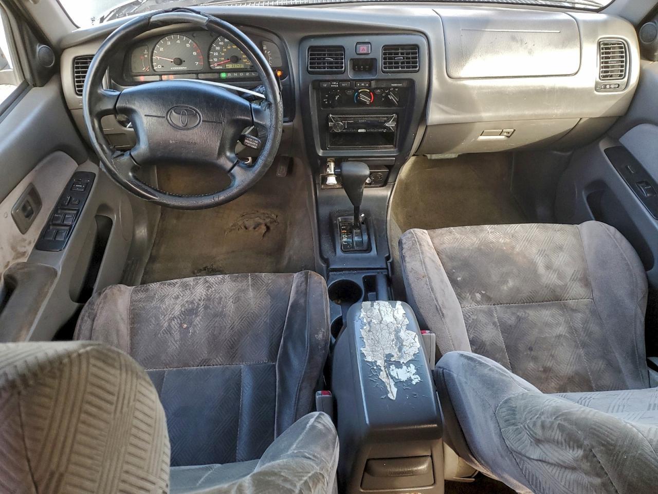 2002 TOYOTA 4Runner