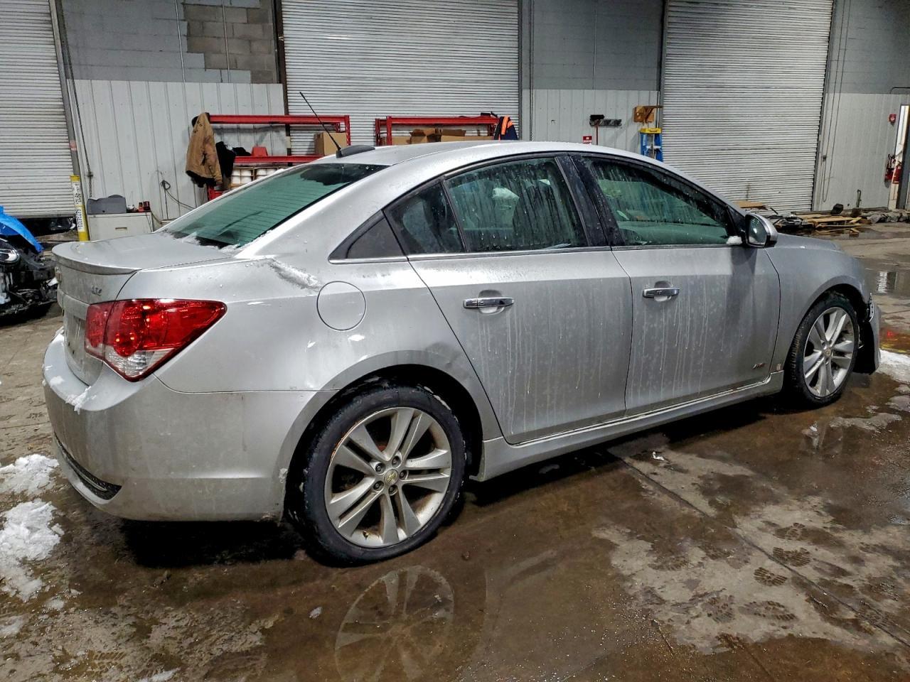 2015 CHEVROLET CRUZE