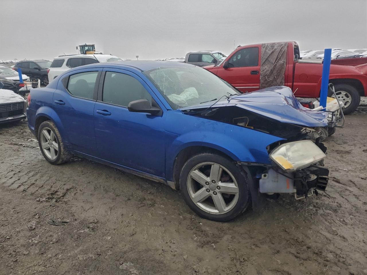 2013 DODGE Avenger