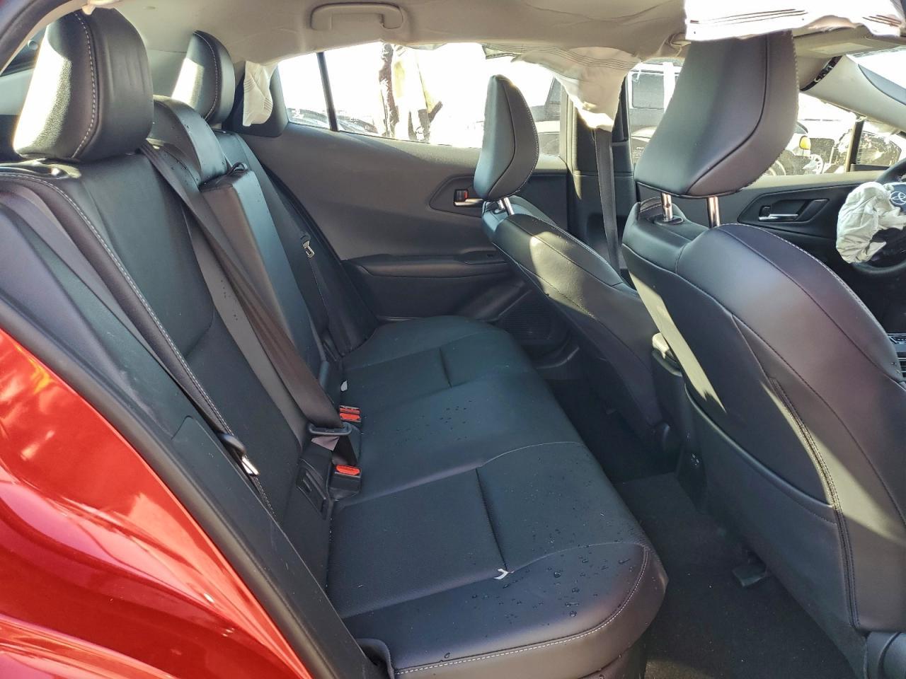 2025 TOYOTA PRIUS