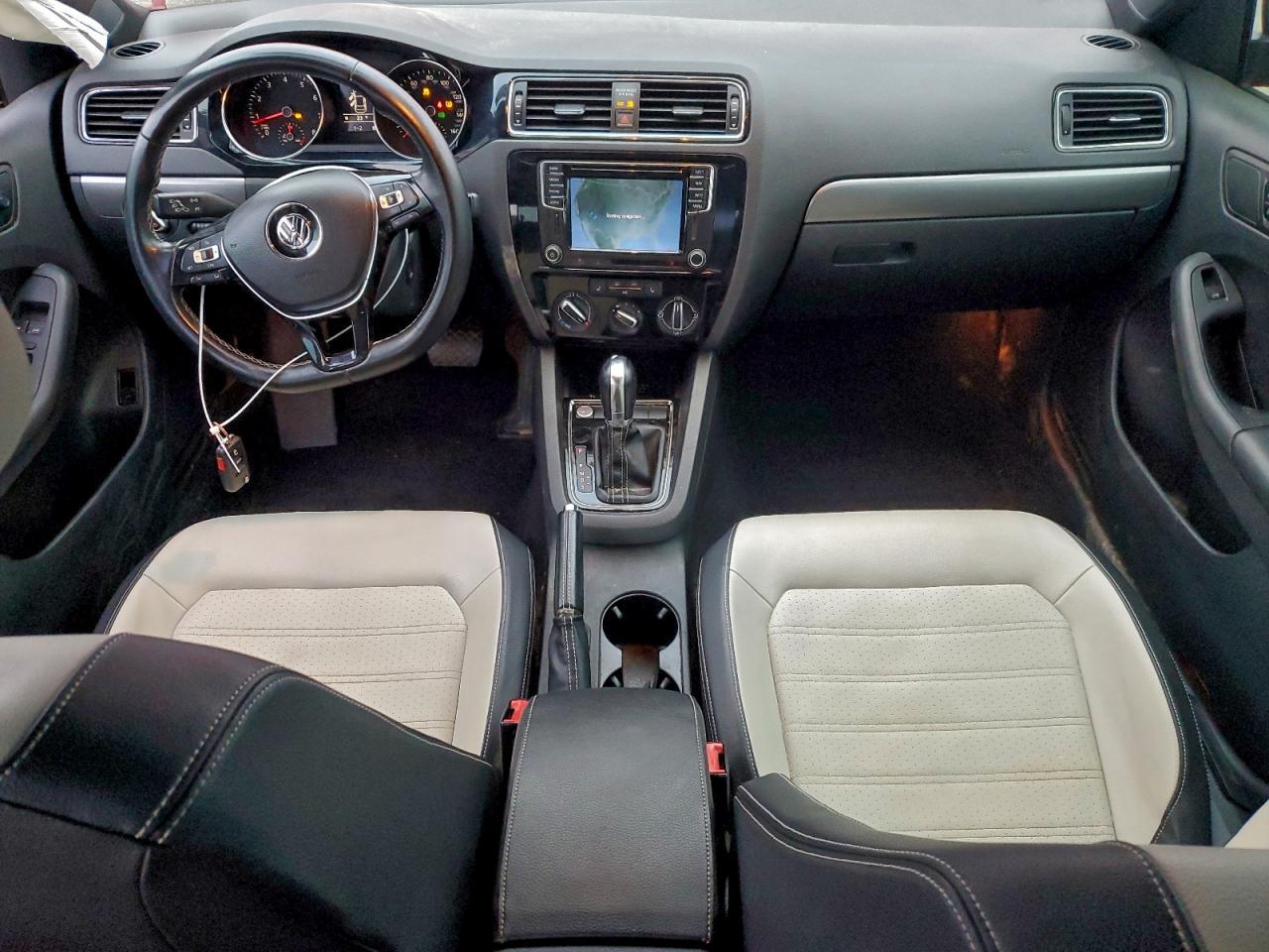 2016 VOLKSWAGEN JETTA