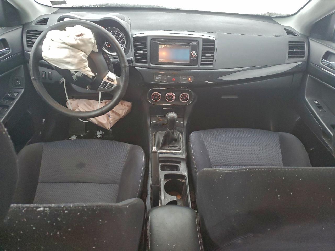 2015 MITSUBISHI LANCER