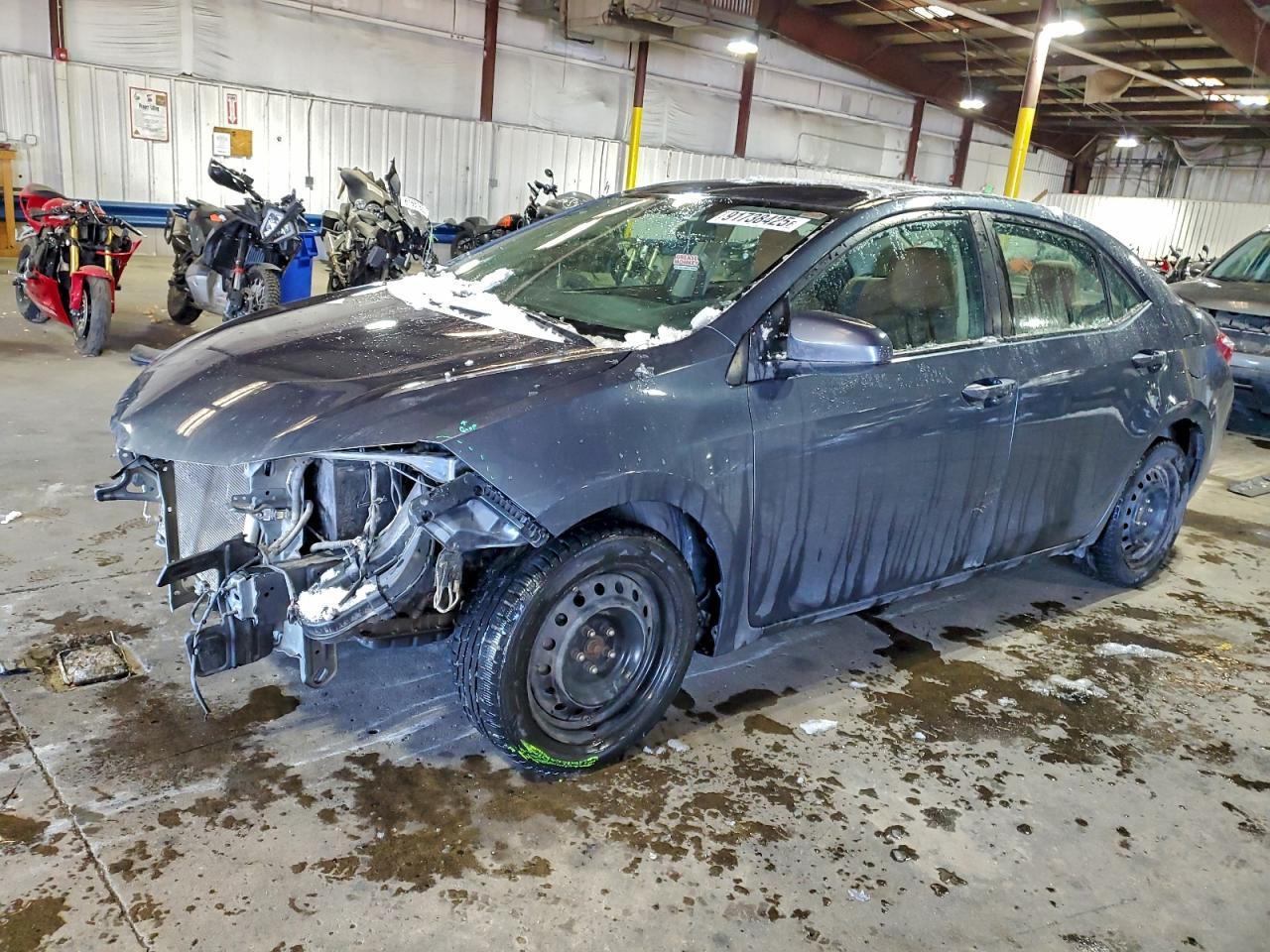 2015 TOYOTA COROLLA