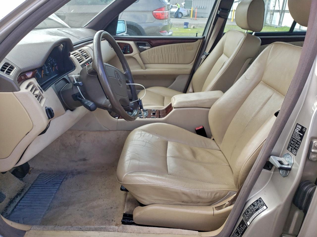 1997 MERCEDES-BENZ E-Class