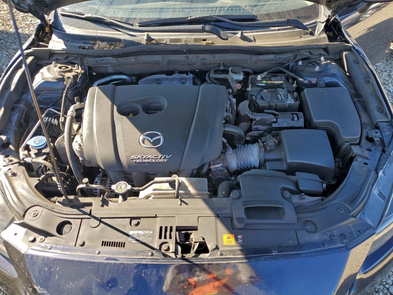 2017 MAZDA 3