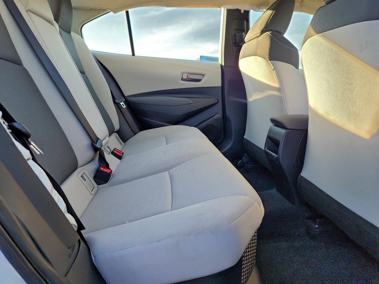 2022 TOYOTA COROLLA