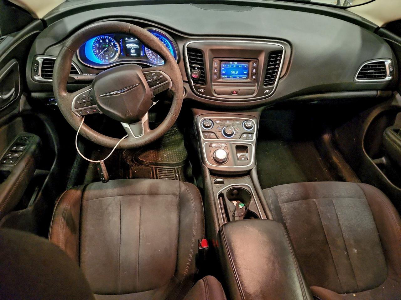 2015 CHRYSLER 200
