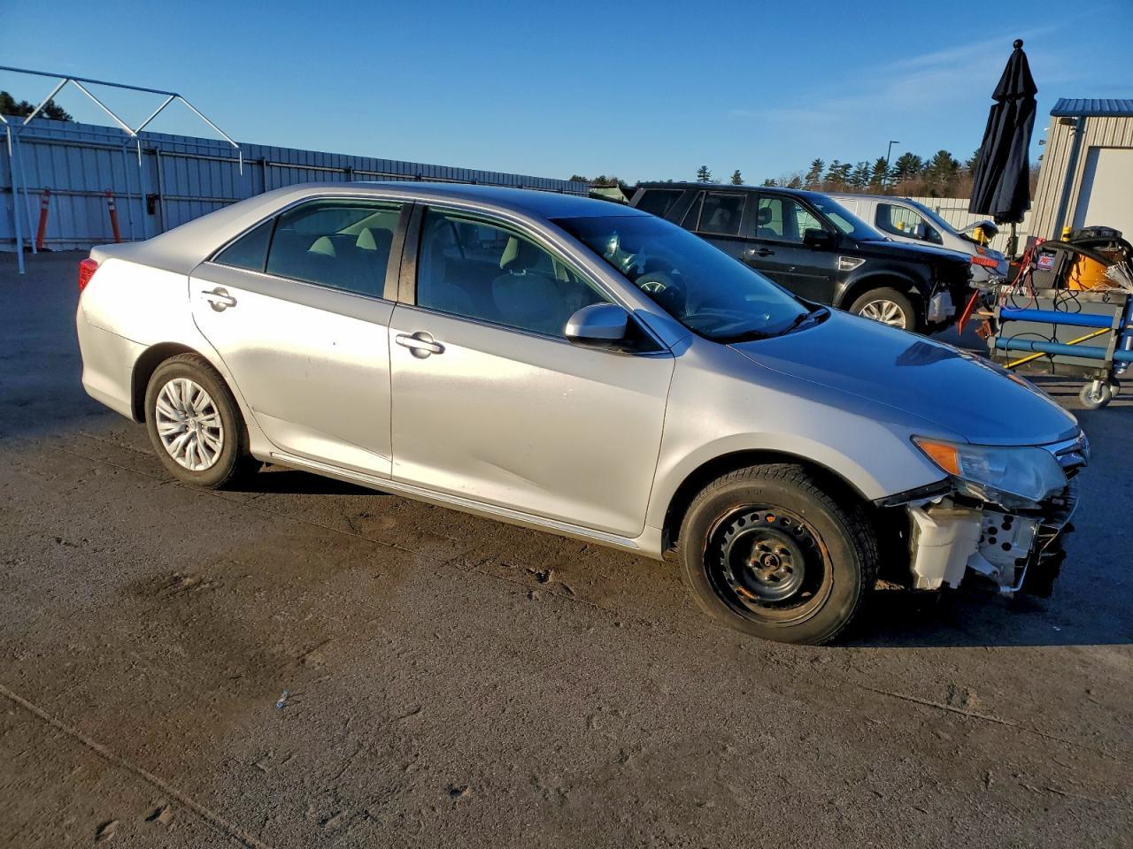 2013 TOYOTA CAMRY