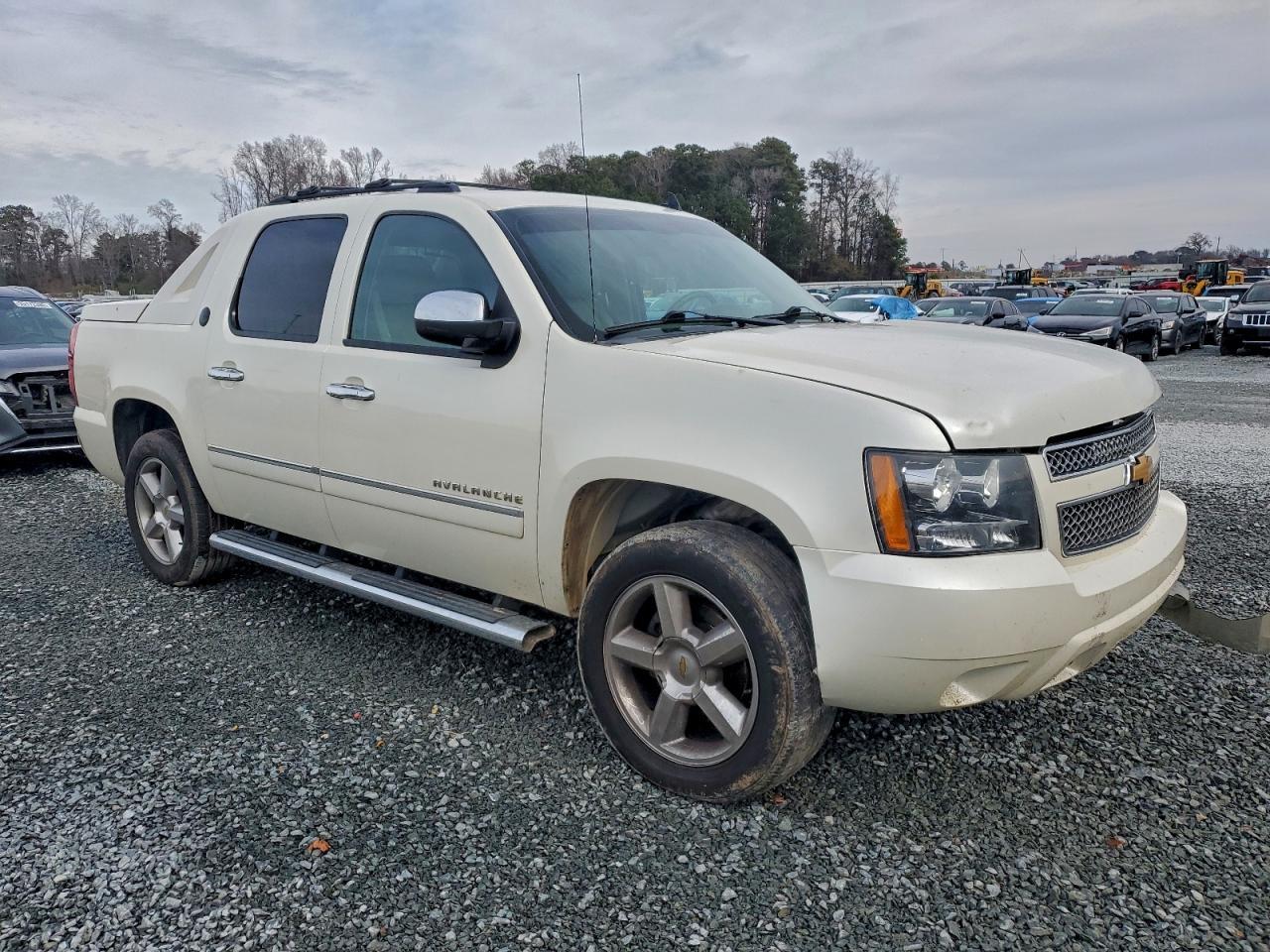 2011 CHEVROLET Avalanche