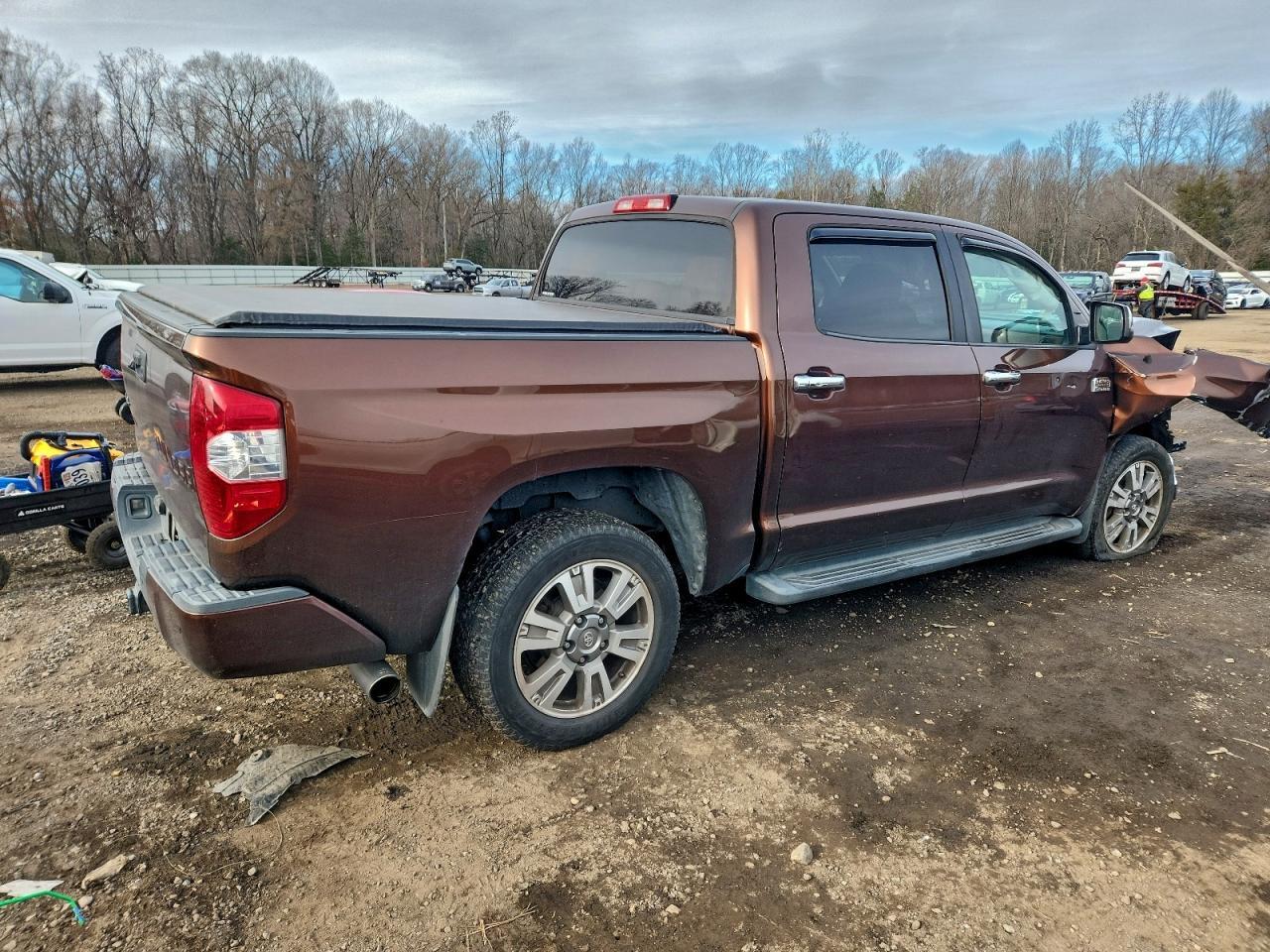 2015 TOYOTA TUNDRA