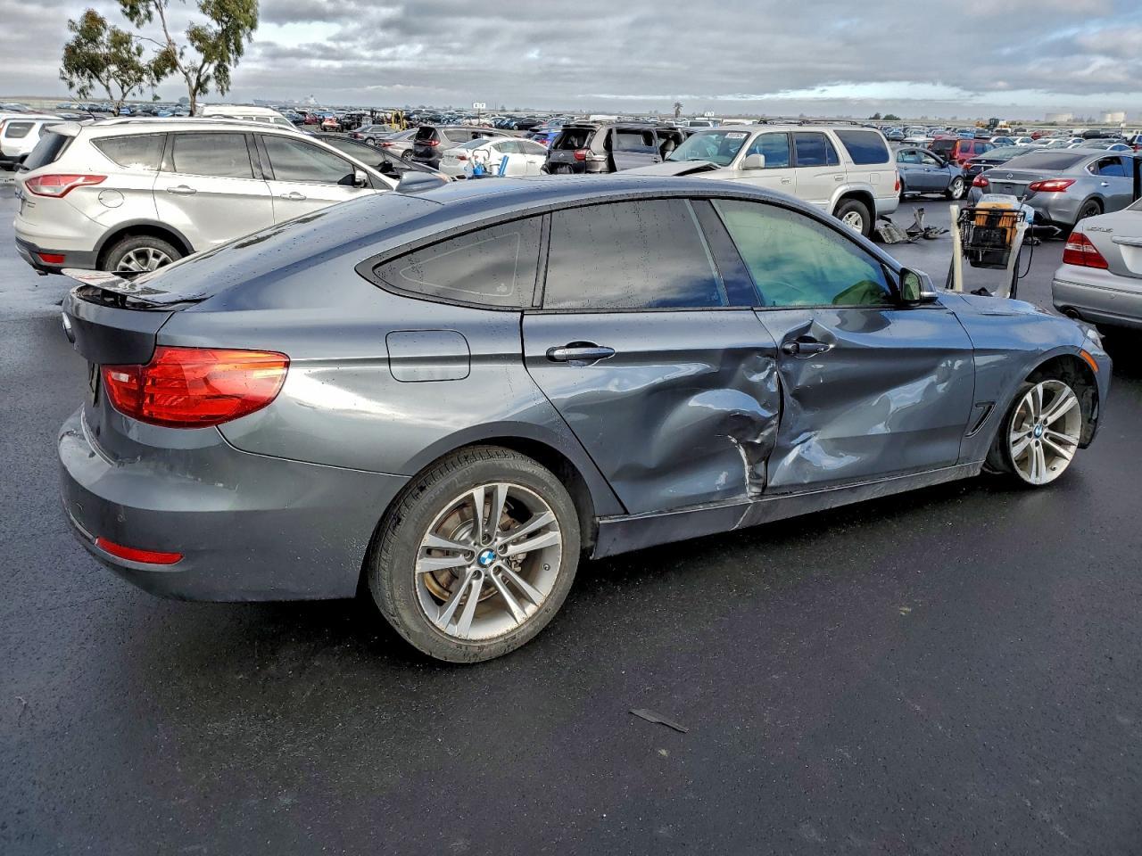 2015 BMW 3 SERIES