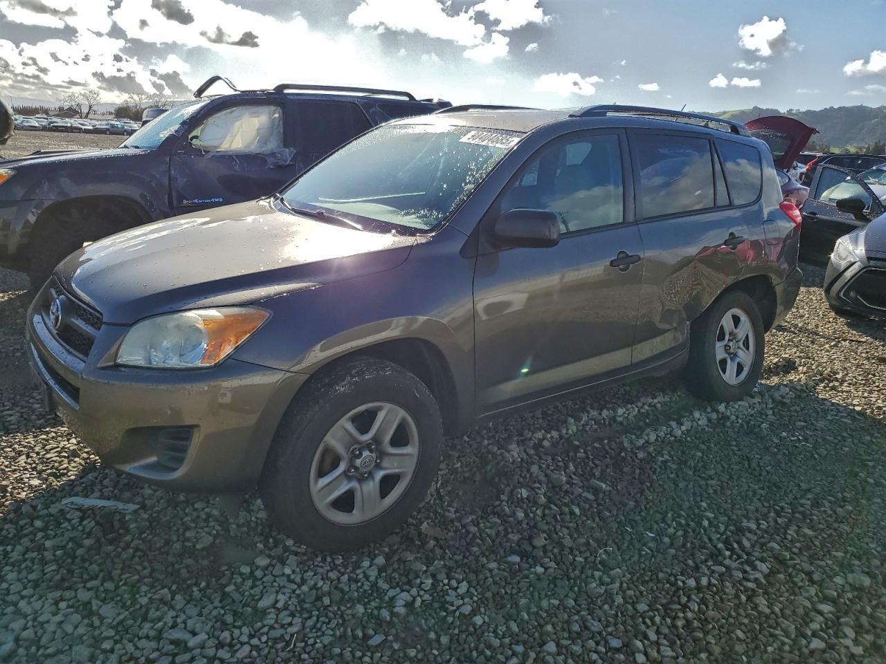 2011 TOYOTA RAV4