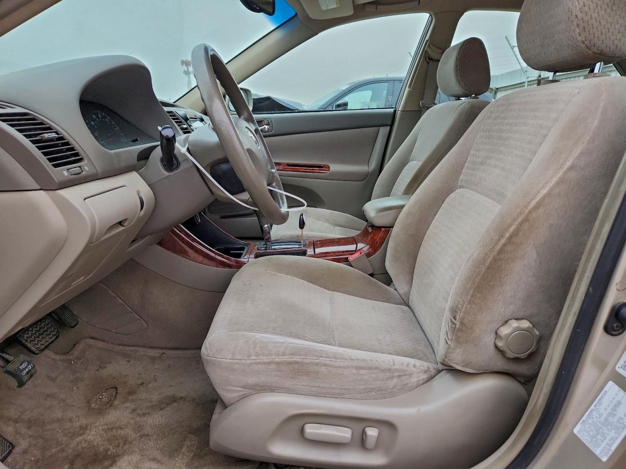 2002 TOYOTA CAMRY