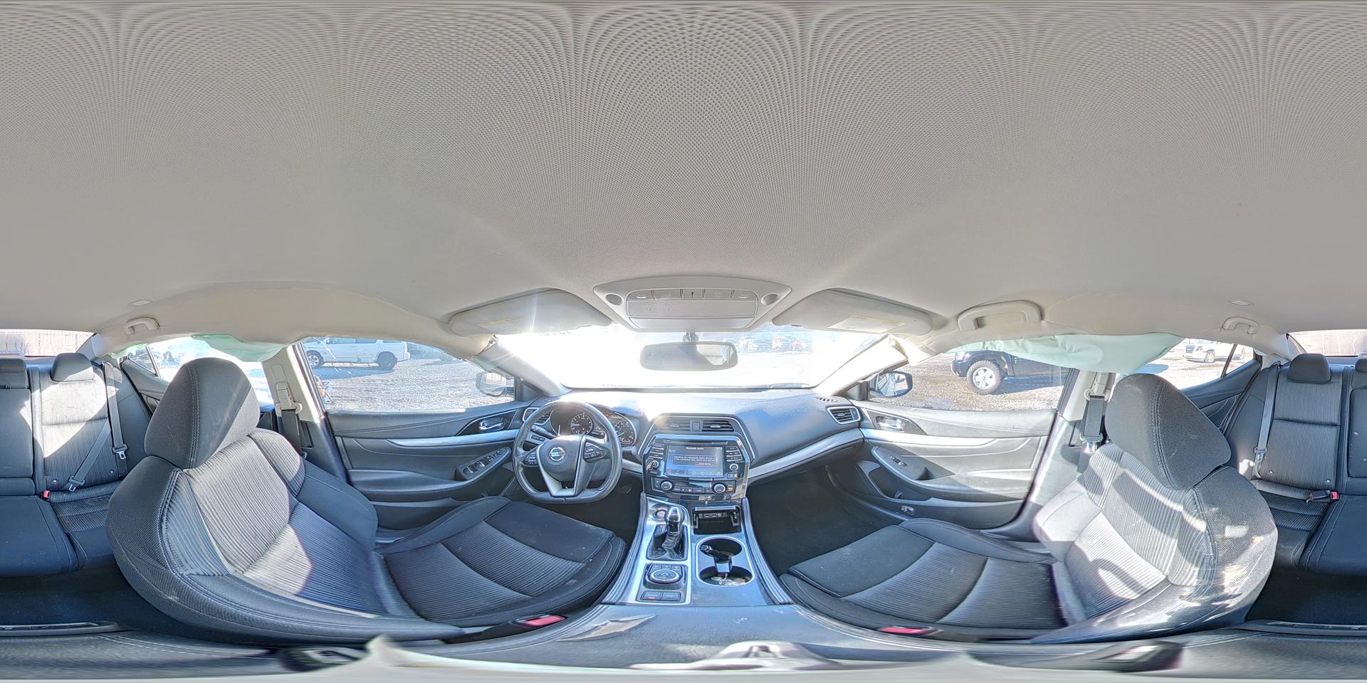 2017 NISSAN Maxima