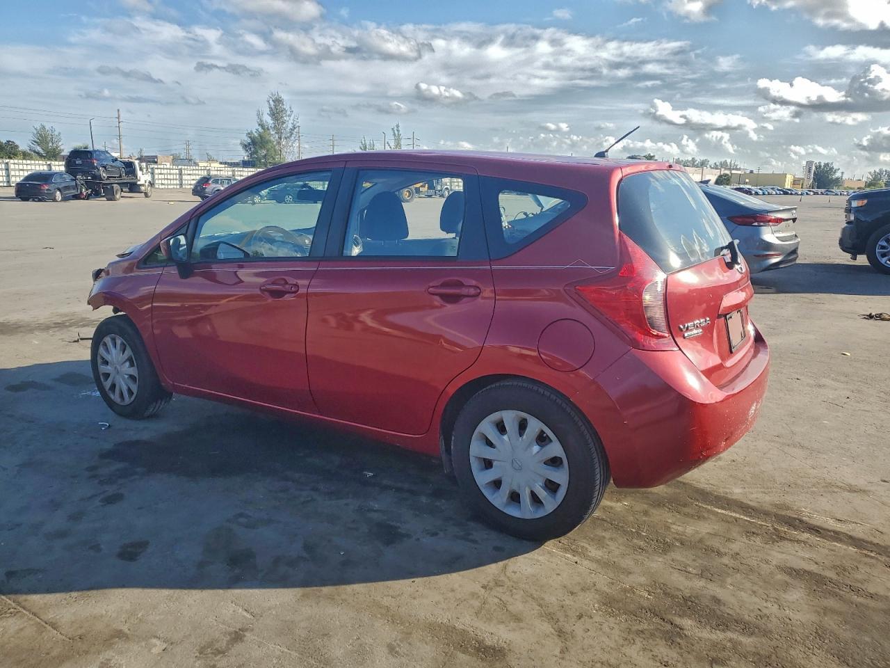 2015 NISSAN Versa Note