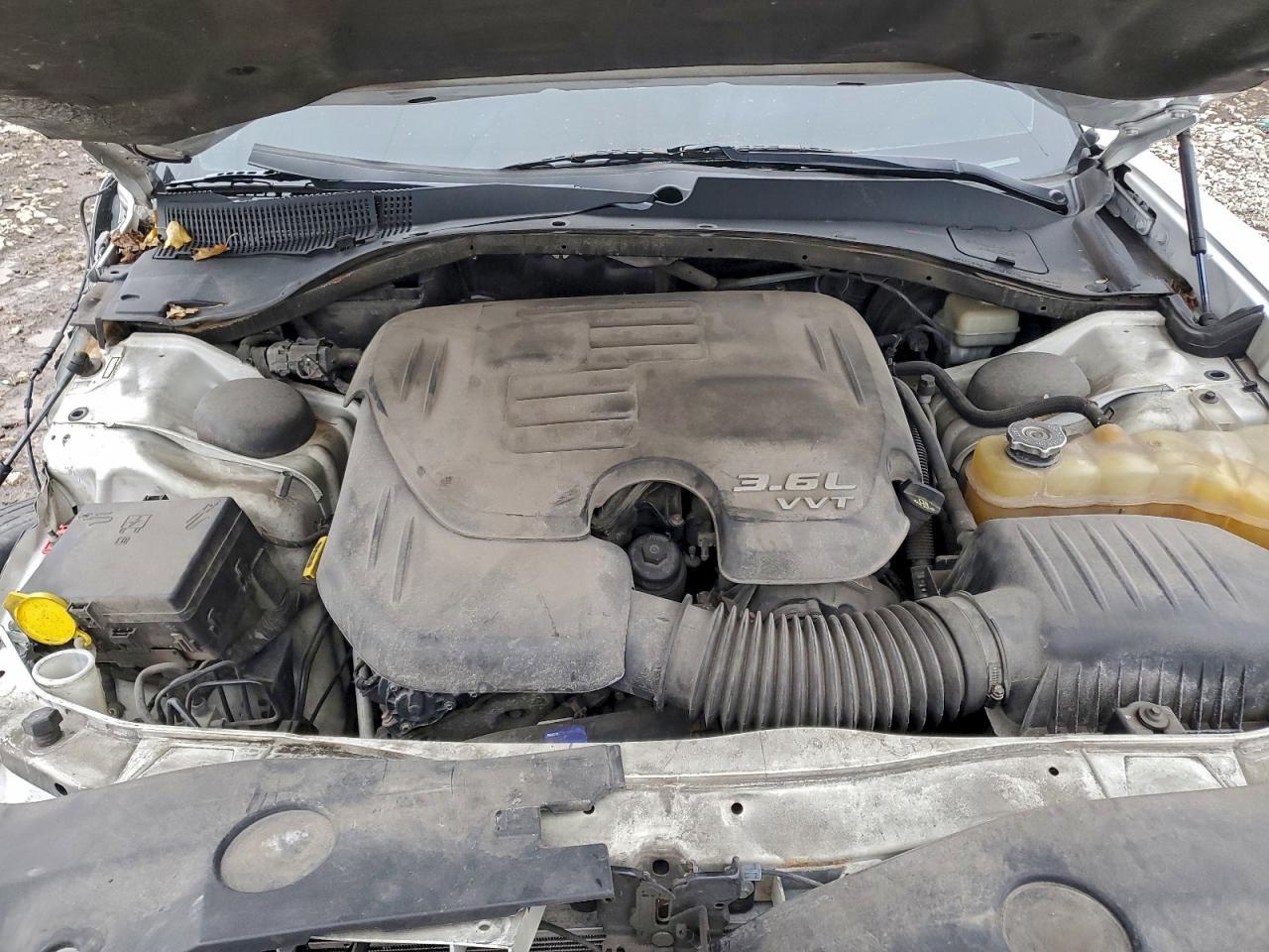 2013 DODGE CHARGER