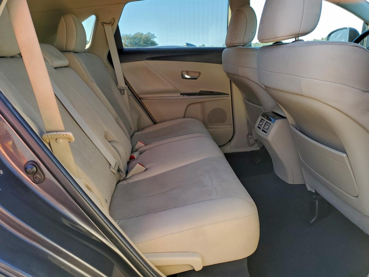 2011 TOYOTA VENZA