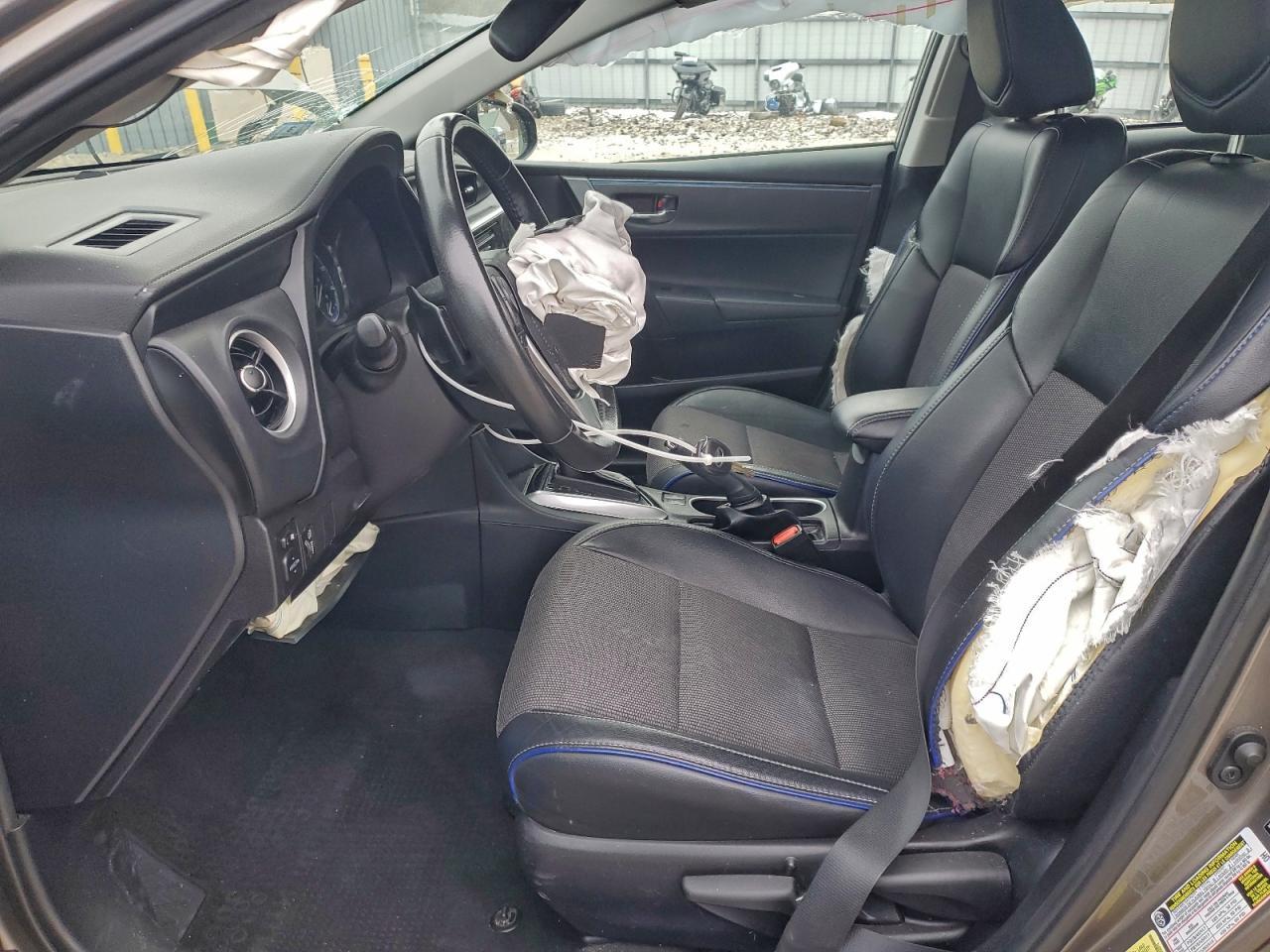 2018 TOYOTA COROLLA