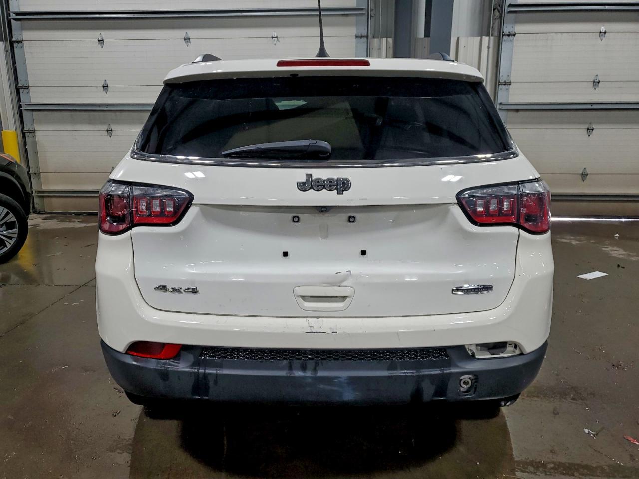 2020 JEEP Compass