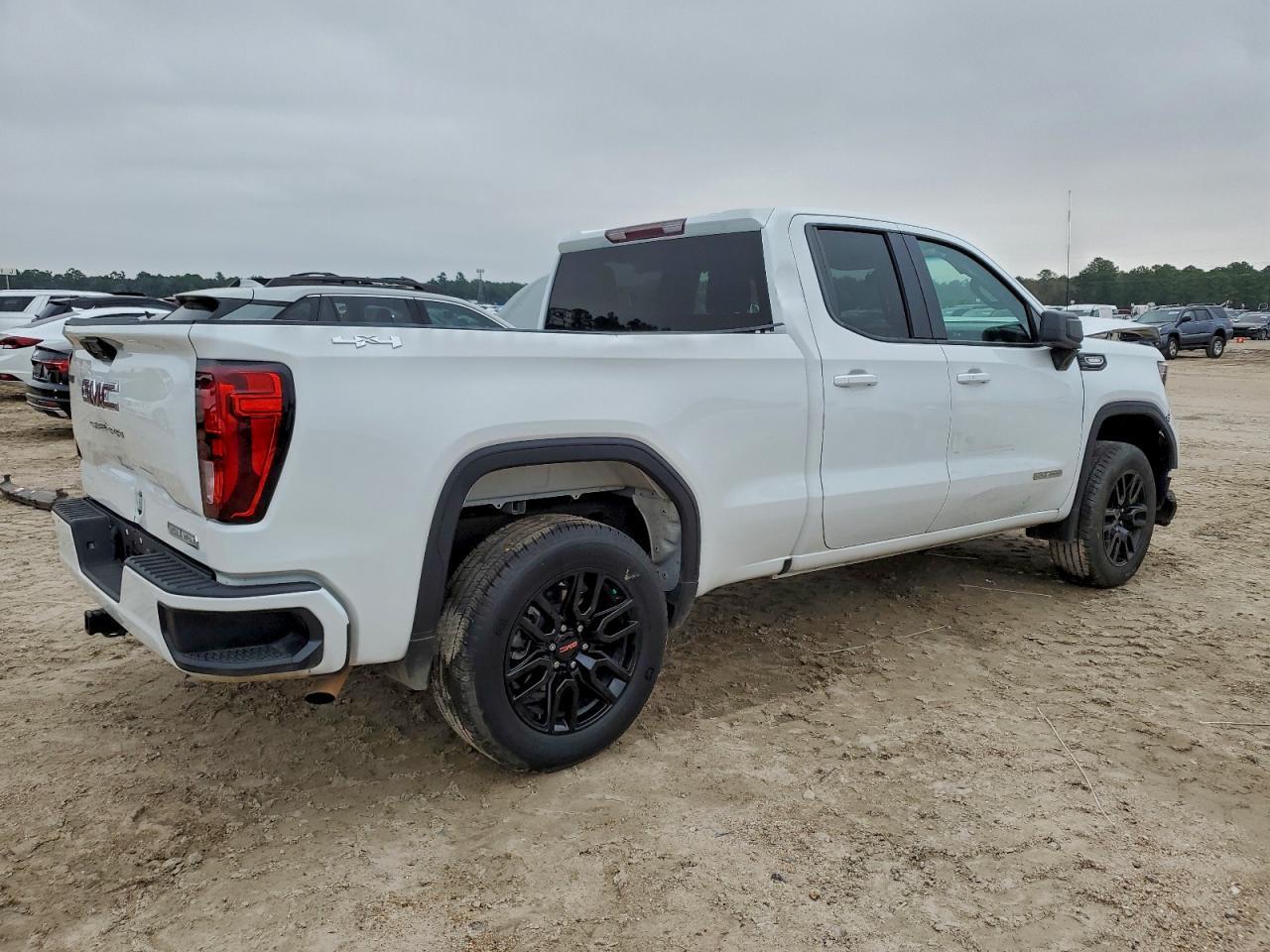 2024 GMC Sierra