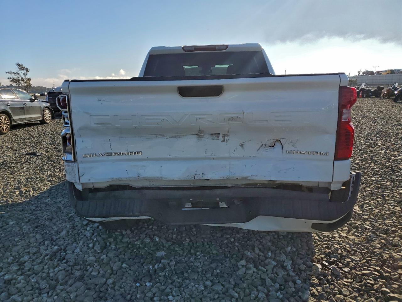2023 CHEVROLET Silverado