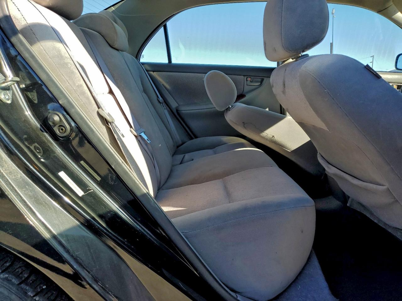 2005 TOYOTA COROLLA