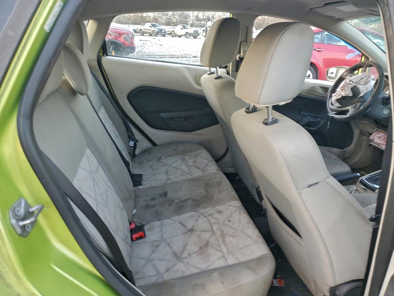 2011 FORD Fiesta