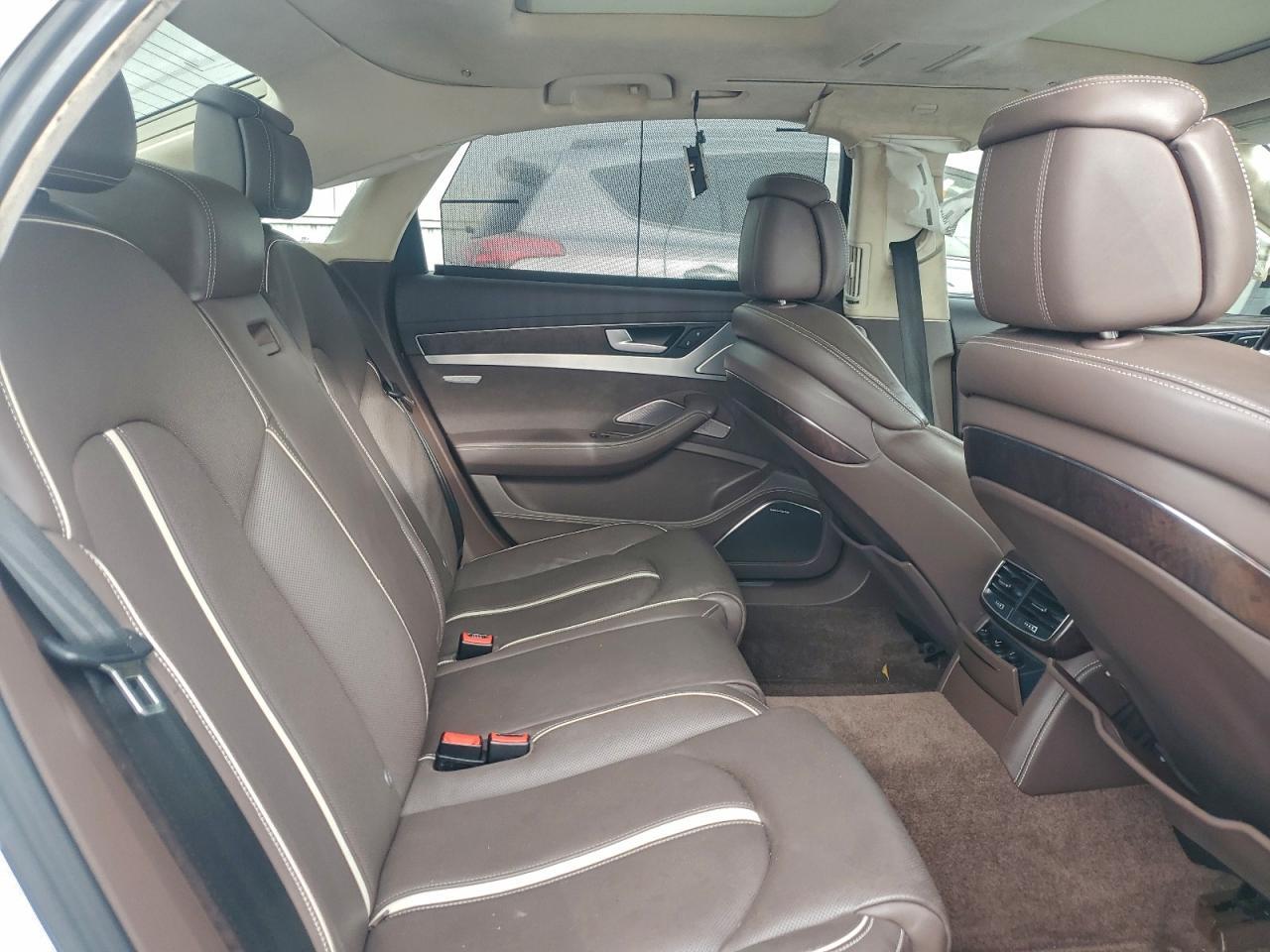 2014 AUDI A8