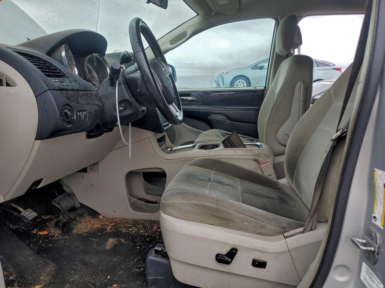 2011 DODGE GRAND CARAVAN