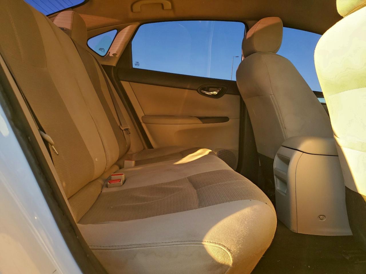 2016 NISSAN SENTRA