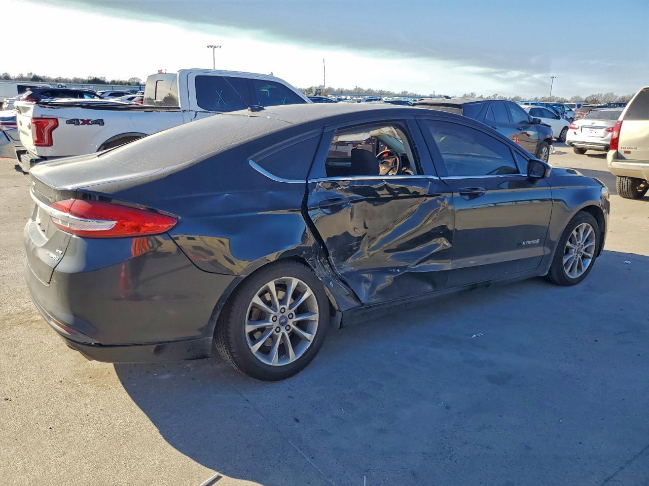 2017 FORD FUSION