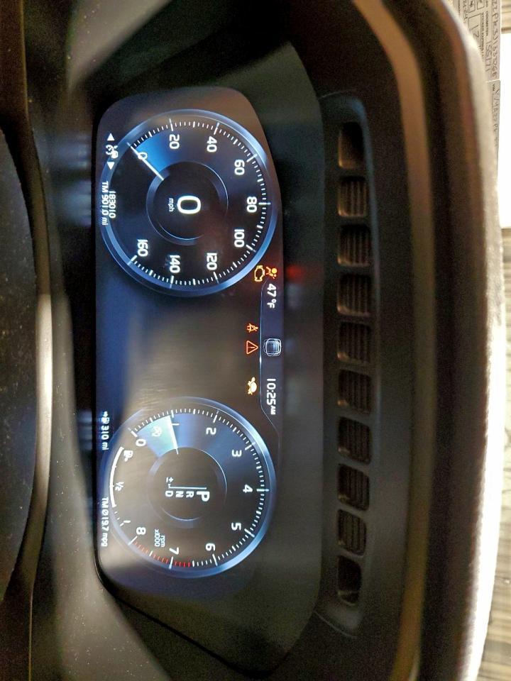 2018 VOLVO XC90