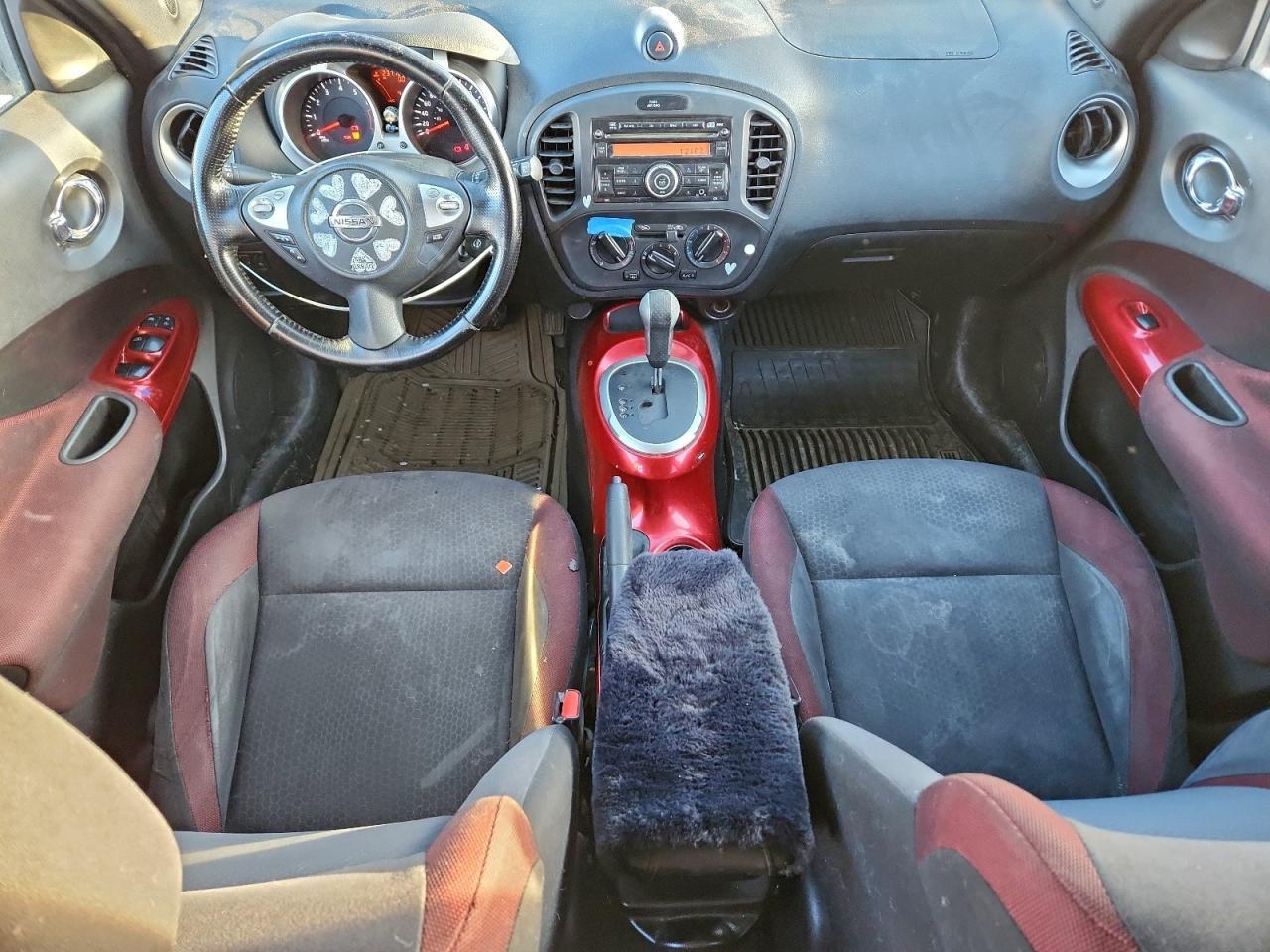 2011 NISSAN Juke