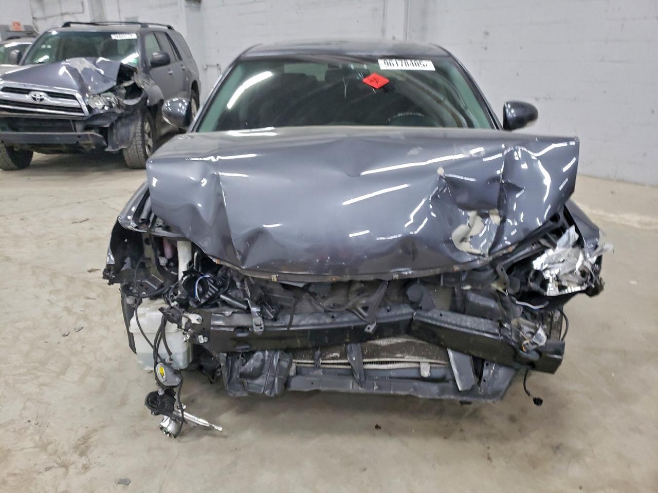 2012 TOYOTA Avalon