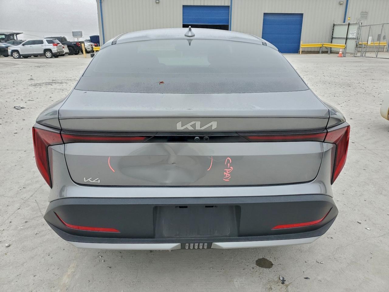 2025 KIA K4