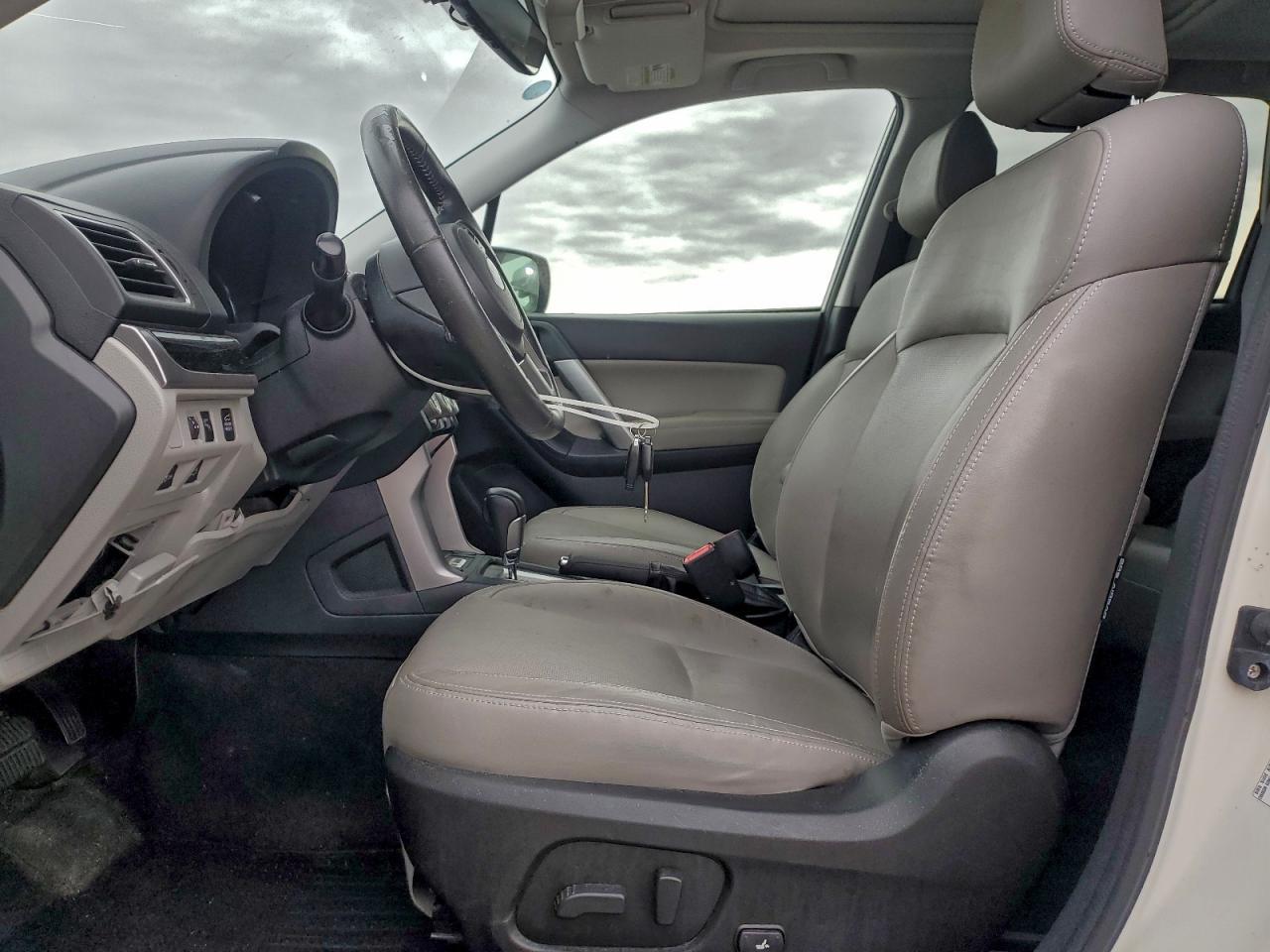 2017 SUBARU FORESTER