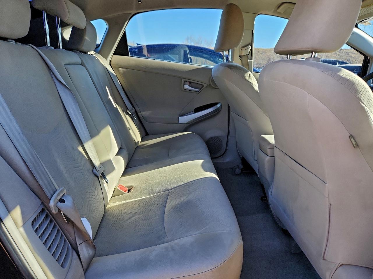 2011 TOYOTA PRIUS