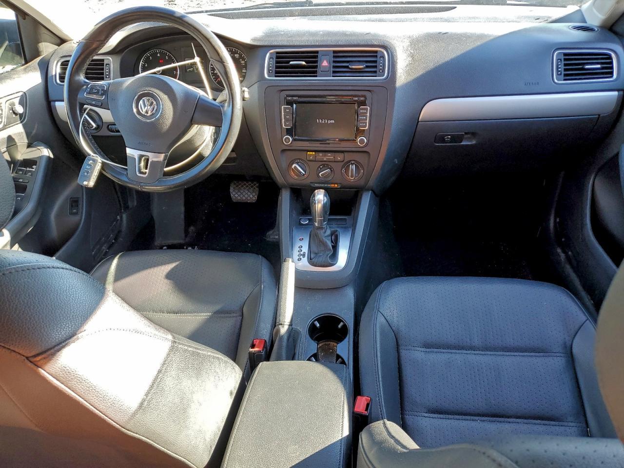 2014 VOLKSWAGEN JETTA