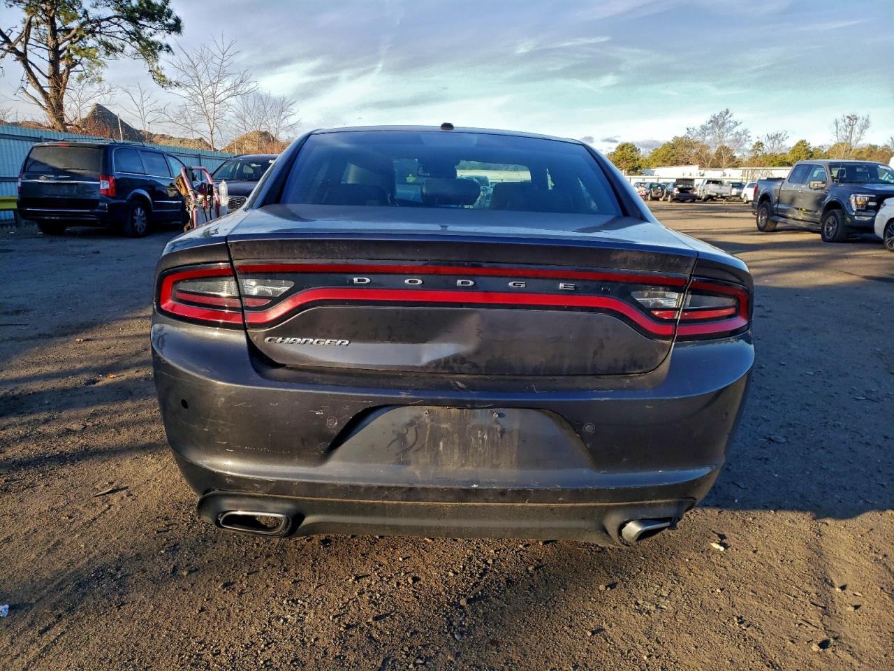 2015 DODGE CHARGER