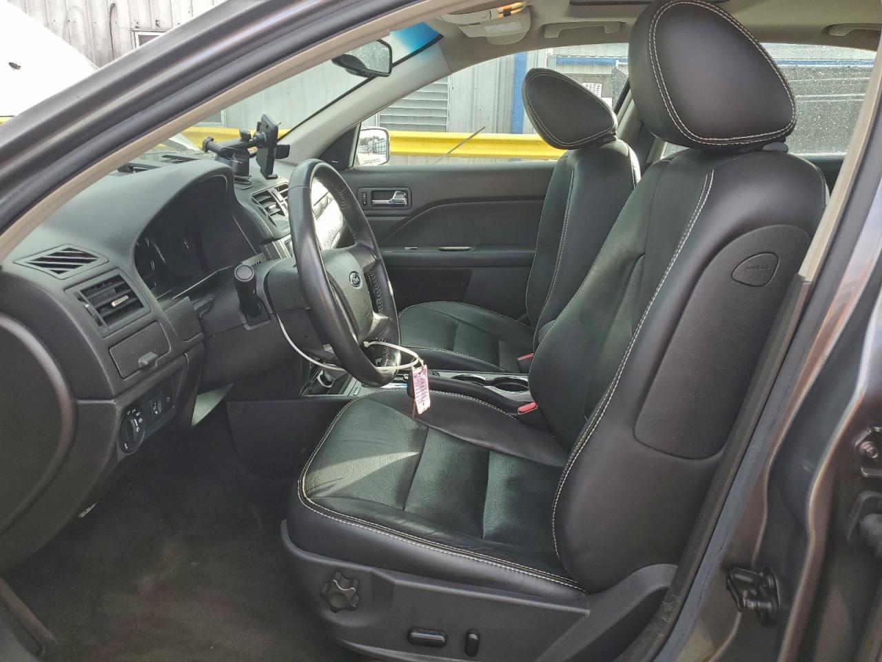 2010 FORD FUSION