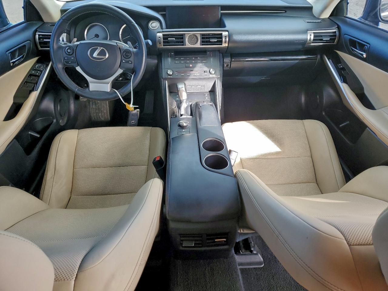 2015 LEXUS IS 250