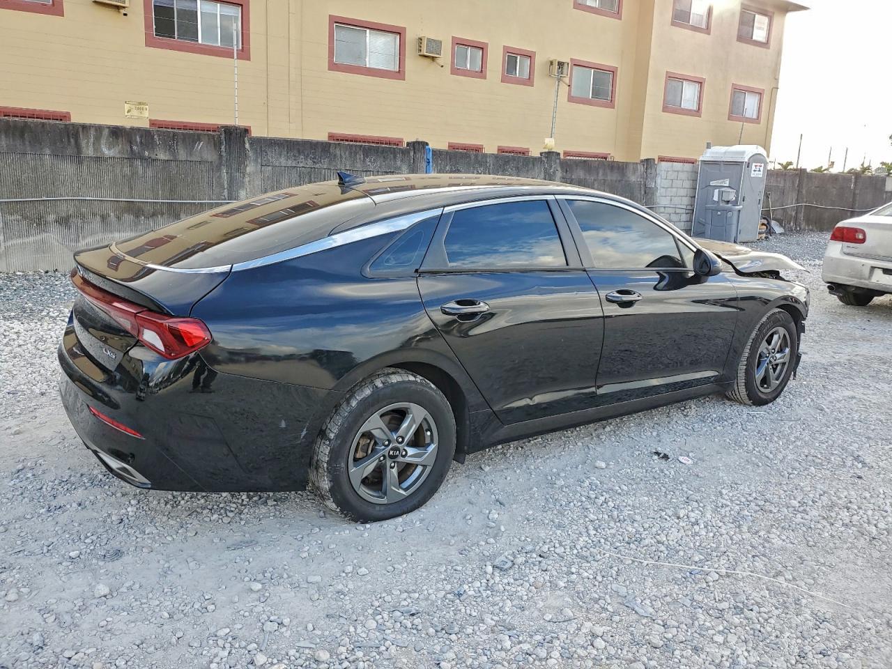 2021 KIA K5