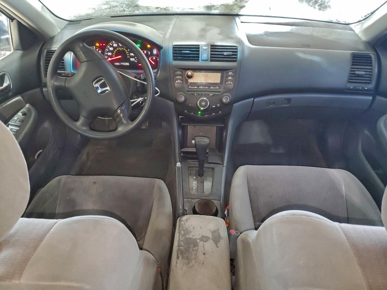 2004 HONDA ACCORD